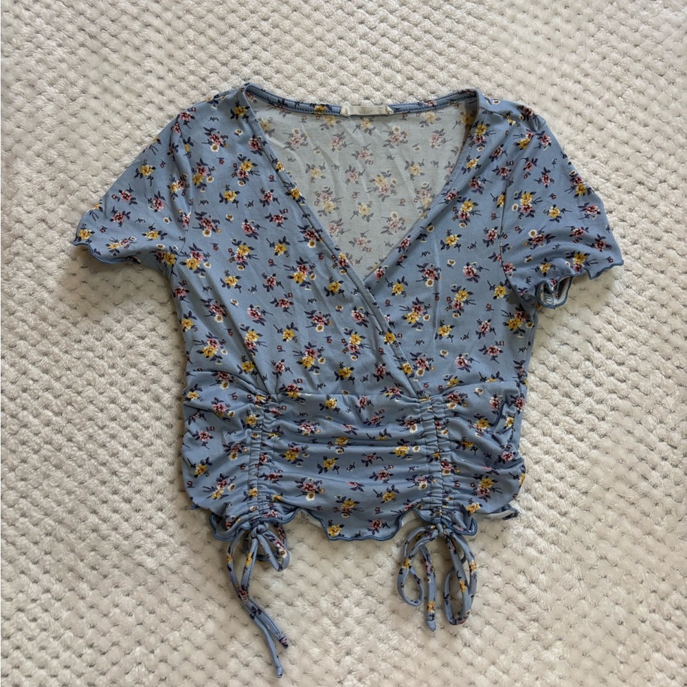 Timing Floral Crop Top - Light Blue